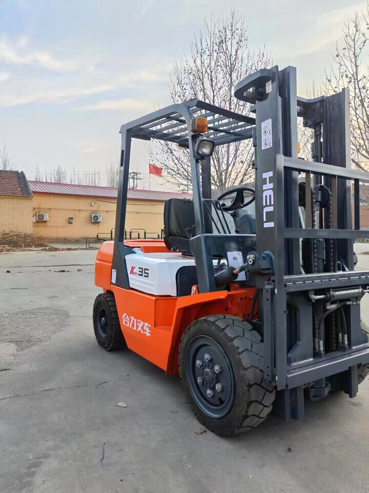 4月5日天津合力3.5吨叉车起升三米带侧移网络拍卖公告