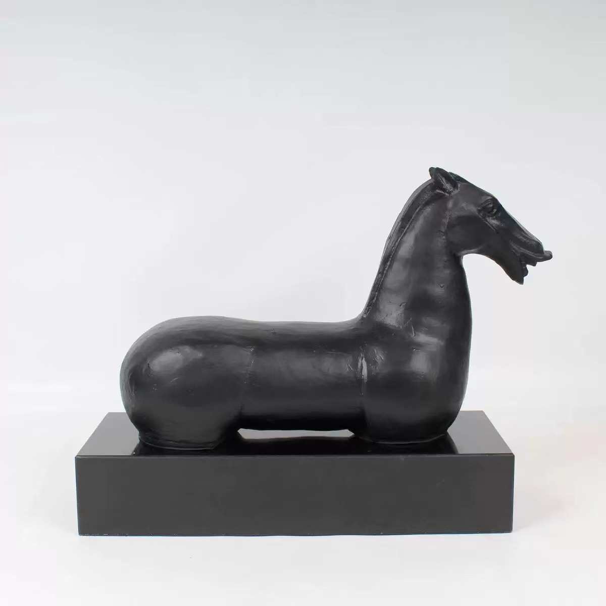 树脂工艺品现代新中式马摆件创意个性客厅玄关酒店软装家居装饰品