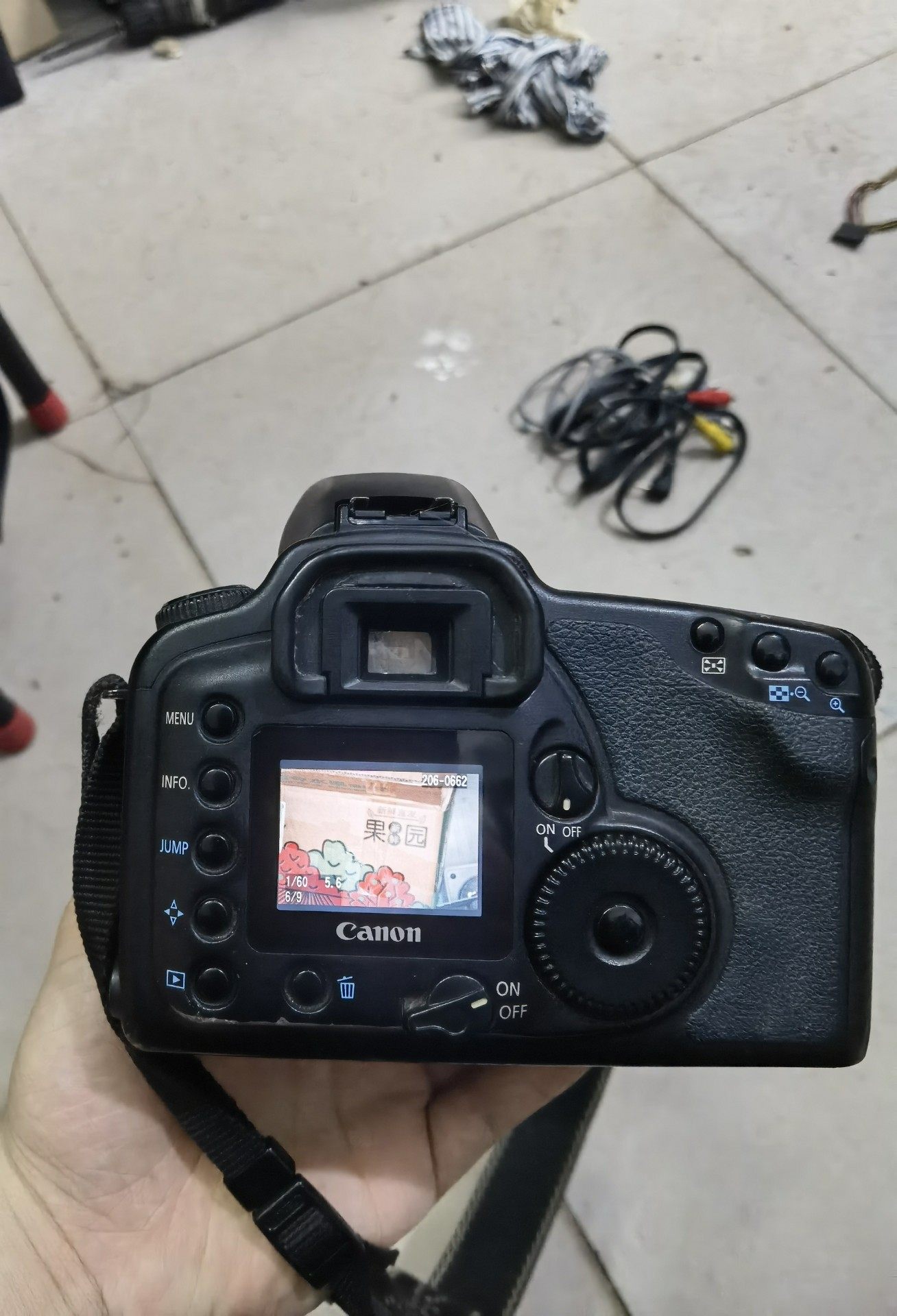 佳能10D单反 功能正常 成色看图，实物拍摄，裸机无配件，包