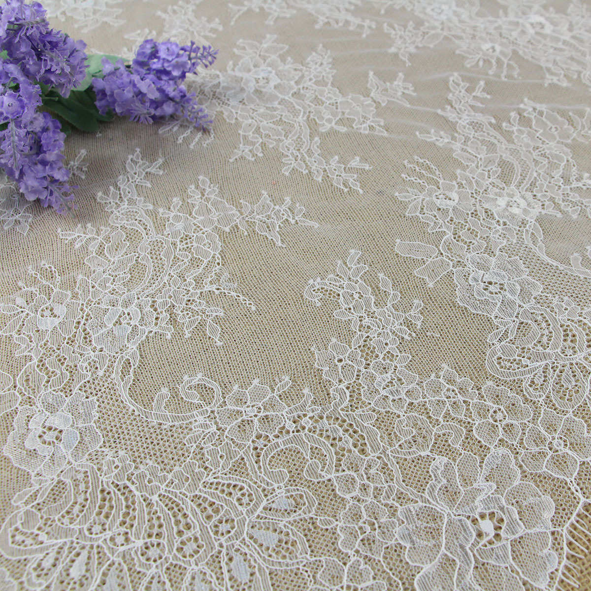 幅宽150cm厂家现货眼睫毛花边 蕾丝面料 婚纱辅料 锦纶蕾丝花边