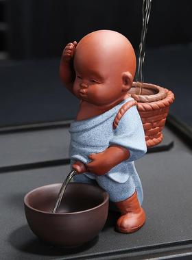 紫砂茶宠喷水小泥人摆件创意尿童新中式陶瓷盆景工艺品网红装饰