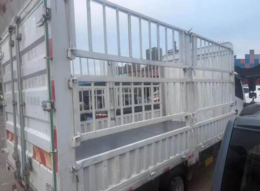 4月24日扬州市23年上牌东风凯普特轻型栏板货车非营运手续齐全正常过户网络拍卖公告