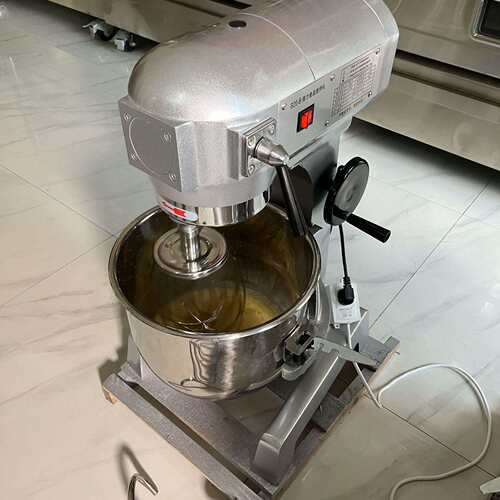 上海厂家奶油鸡蛋黄油高速打发机 立式三功能打蛋机 stand mixer
