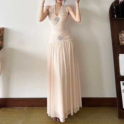 Women's high waisted halter neck backless sleeveless dress