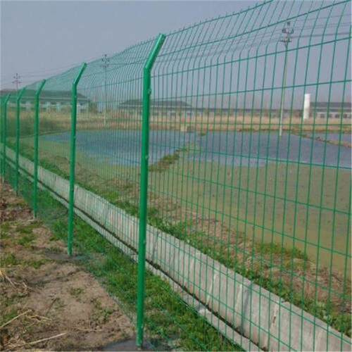双边丝护栏框架网高速公路隔离网绿色监狱机场焊接铁丝网围栏网