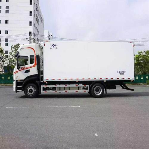 6米8绿通冷链车 天锦桥6.8米海鲜冻品鲜肉冻货冷藏车价格