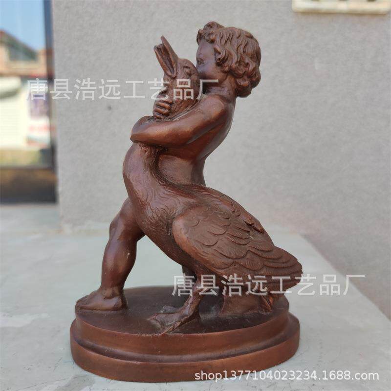 铸铜欧式小孩雕塑摆件 外国人弹琴铜雕摆件 铜人雕塑