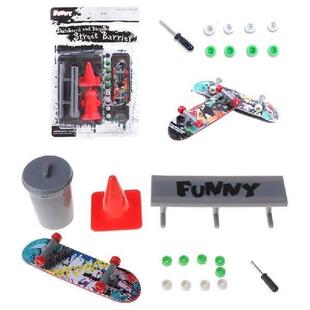 1Set MIni Finger Skateboard Fingerboard with Obstacles Set