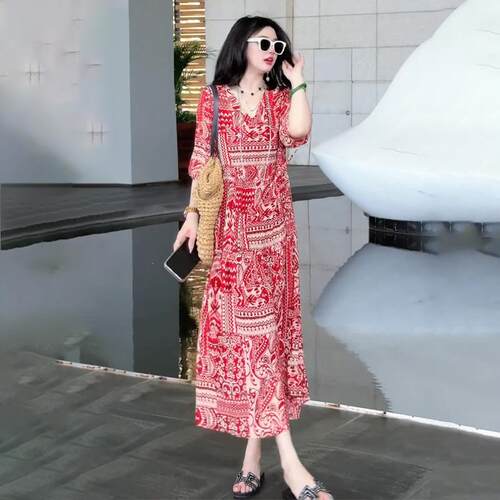欧洲站2025年夏季新款气质法式碎花连衣裙女减龄海边度假显瘦长裙