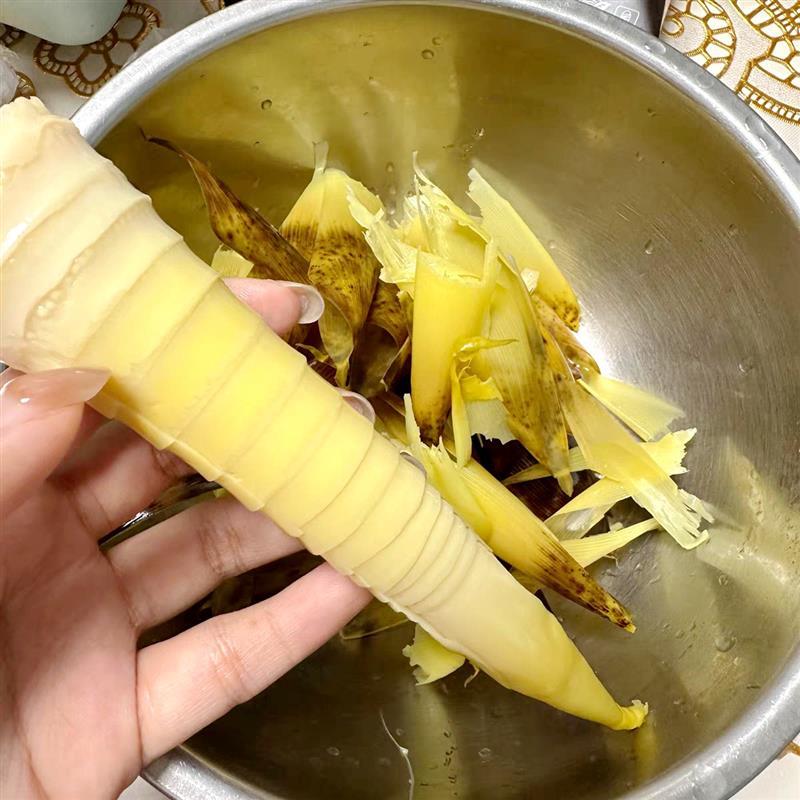 手剥笋泡椒香辣酸辣老汤脆笋尖手拨竹笋干开袋即食解馋零食