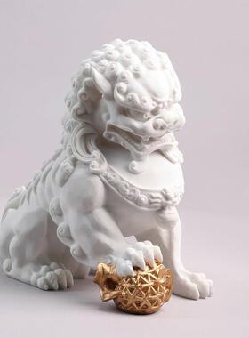 现代新中式白色狮子金球禅意摆件客厅家居装饰玄关设计师工艺品大