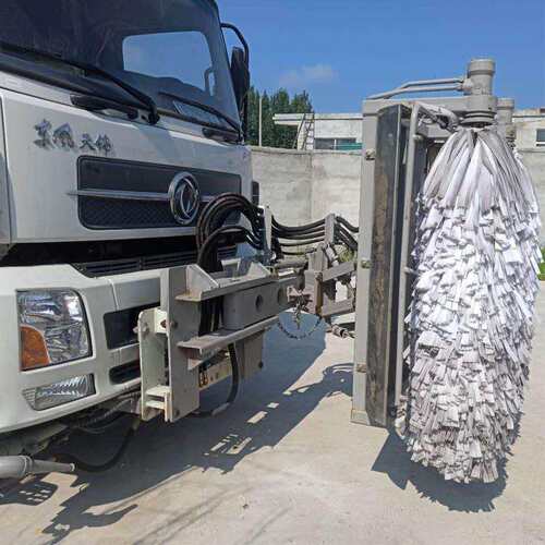护栏清洗机 公路波形护栏清洗设备 光伏板清洗机 防撞墙清洗机器