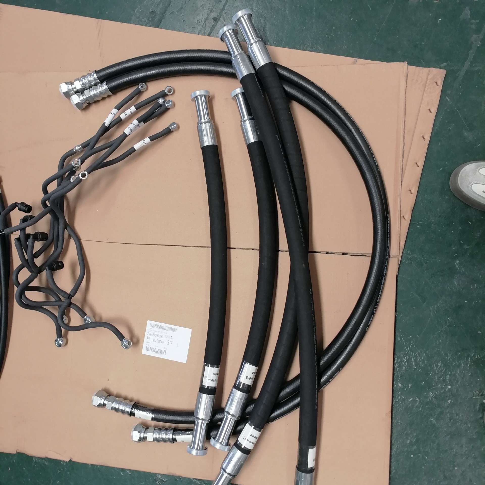 高压油管液压总成钢丝编织橡胶管耐高温高压软管挖掘机管