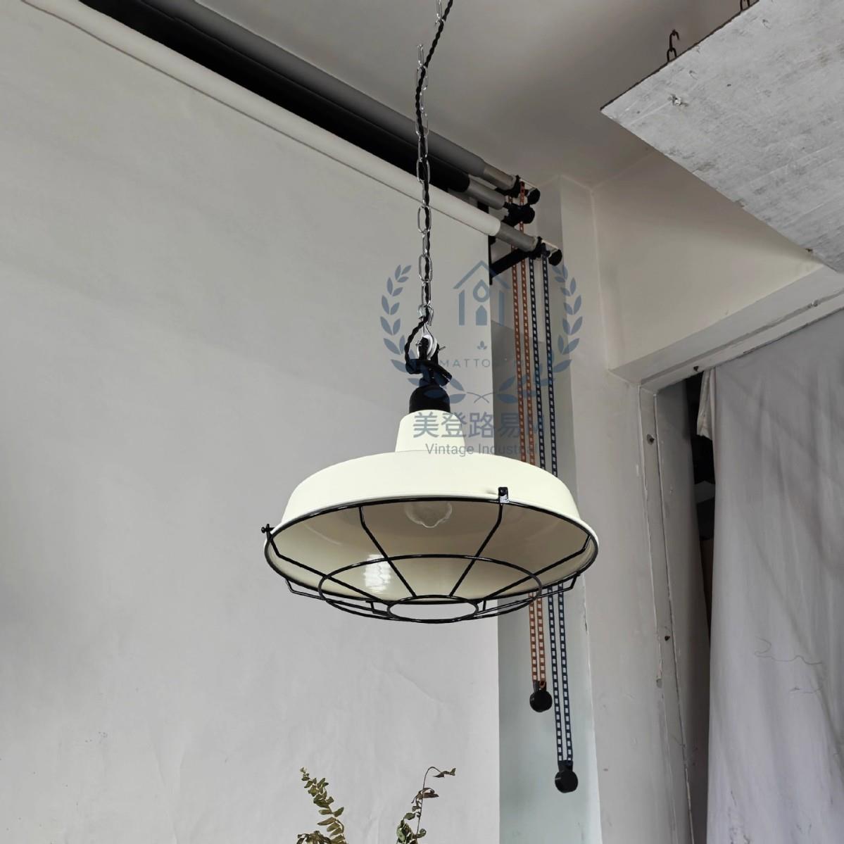 复古工业风火锅店饭店餐厅灯烧烤店咖啡厅彩色墨绿色灯罩锅盖吊灯