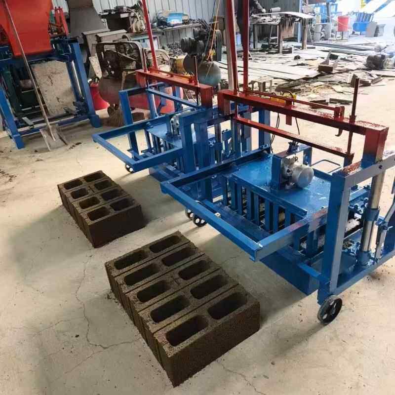 小型移动式水泥制砖机家用方便转场免烧砖机多规格模具可以换