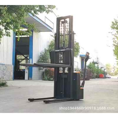 步行式电动堆高车载重1.5吨升高1.6-.5材料厚实载货轻便