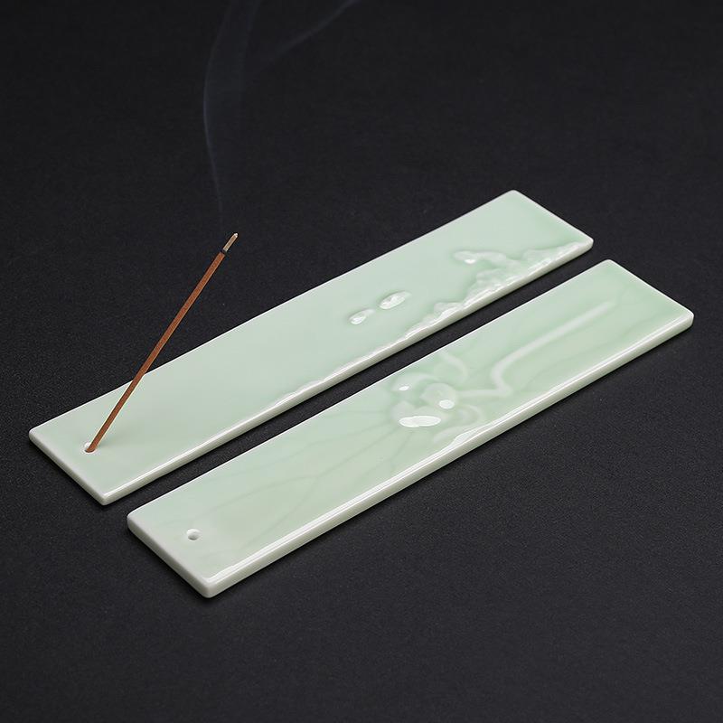 厂家直销陶瓷沉香香插创意山水青瓷线香盒香座摆件荷花卧香炉原创