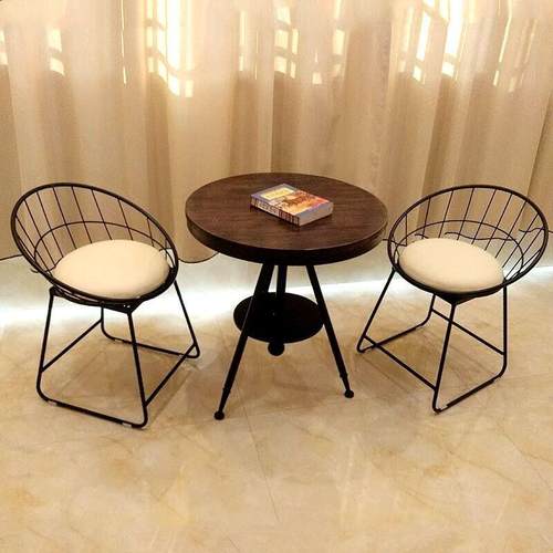 网红阳台休闲桌椅组合三件套轻奢家用现代简约小圆桌茶几铁艺椅子