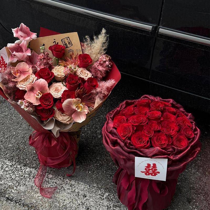 浪漫复古喜庆氛围感红玫瑰花束成品仿真花皂花订婚结婚妇女节女生