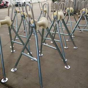 钢管高架电缆150mm铝高架滑车地面直线轮钢管尼龙电缆轮