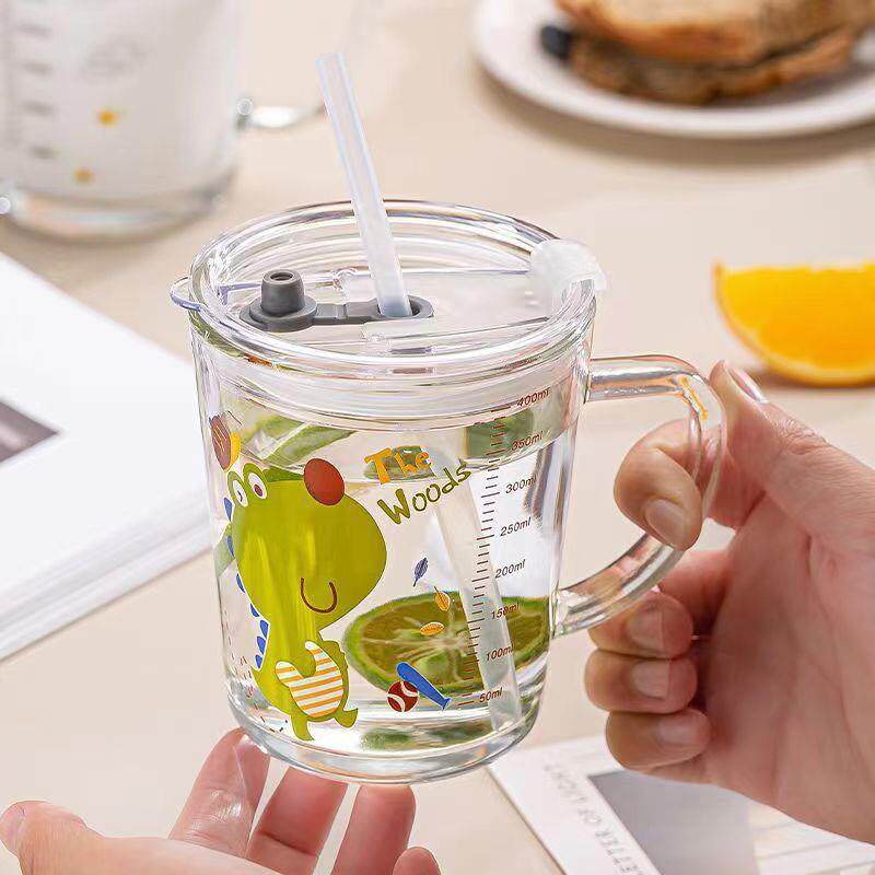 儿童吸管刻度玻璃杯牛奶杯水杯加厚耐热大容量带透明盖便携式