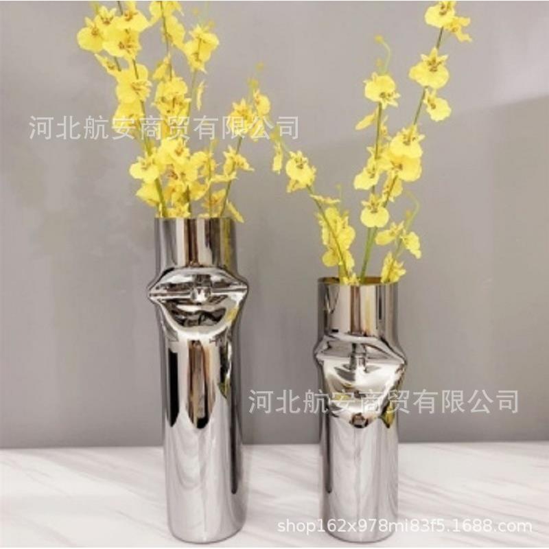 现代简约创意玻璃管状花器褶皱花瓶花插样板房售楼处桌面茶几饰品