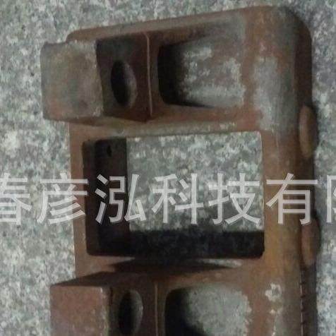 解放奥威反作用杆下支架2919311-242一汽解放原厂配件长春彦泓供