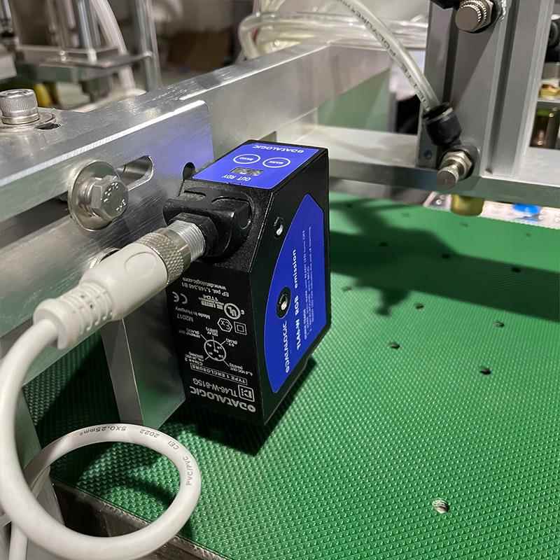 气垫扑包装机粉三角形绵海TY-100美蛋装袋包装机高速粉妆扑套袋包