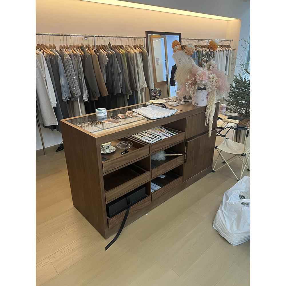 需定制中岛台女装店服装店中岛柜展示柜台中岛桌流水台饰品展示柜
