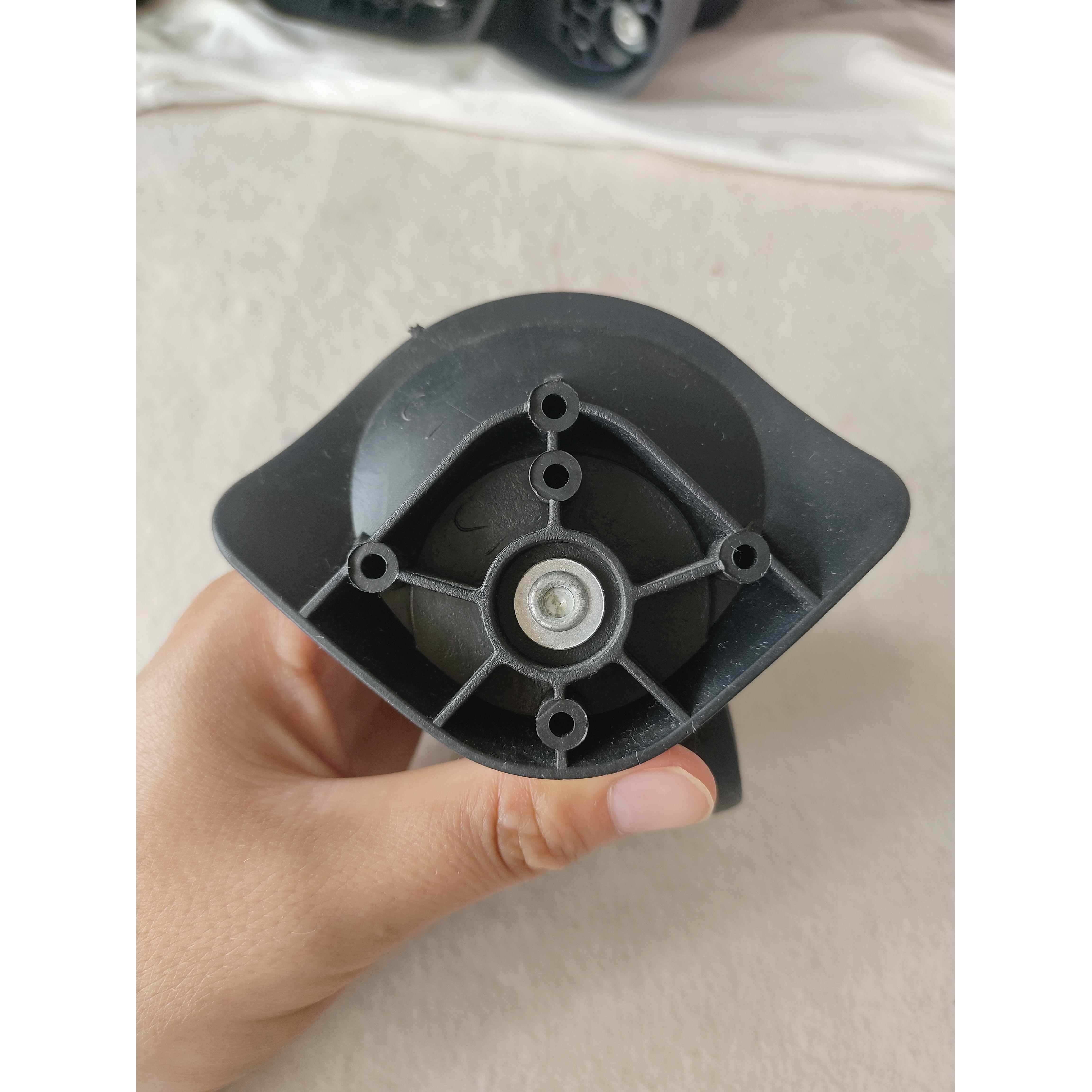 行李箱轮子替换拉杆箱配件万向轮密码箱轱辘登机箱滑轮滚轮