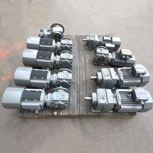 【厂家直销】S97法兰轴伸式斜齿蜗轮蜗杆减速机卧式软齿面变速器