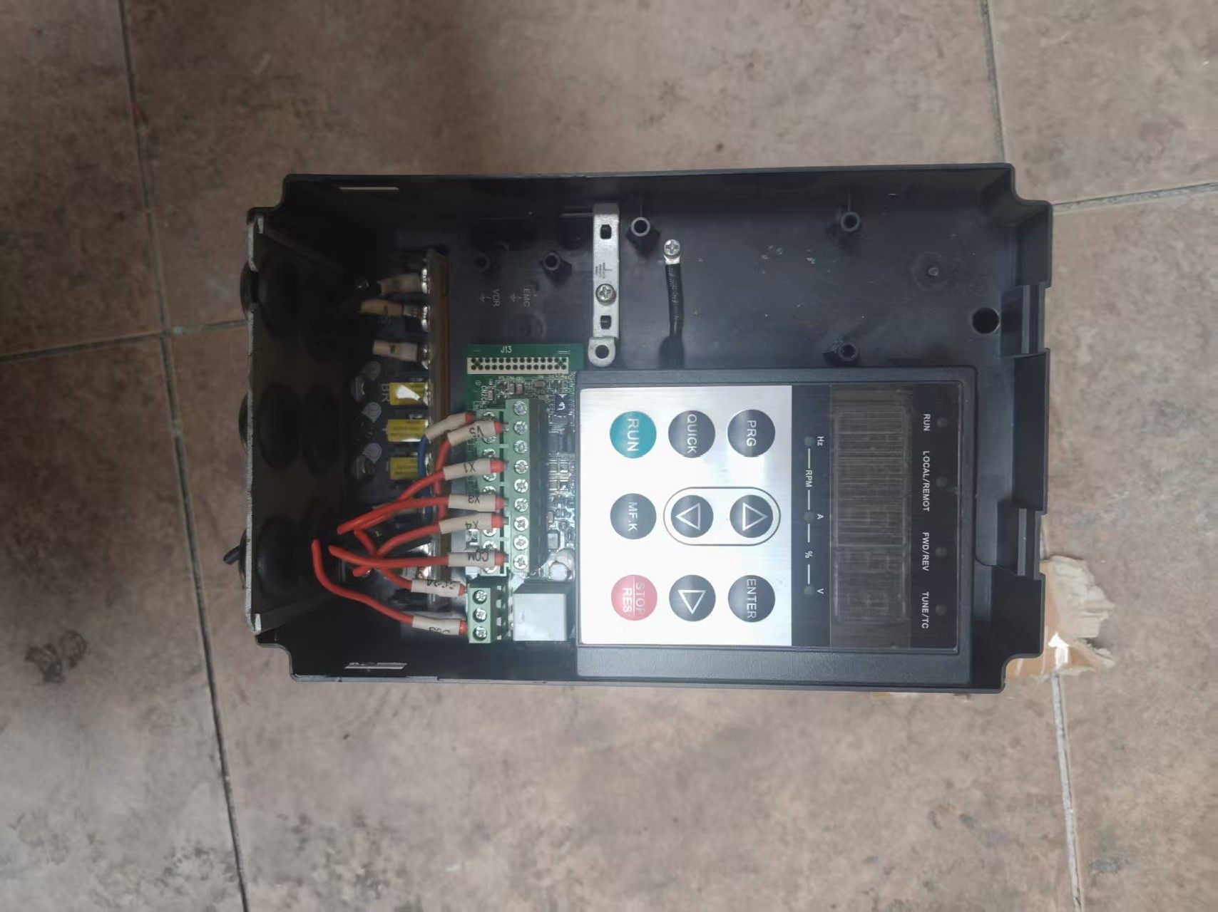 汇川变频器MD500T2.2GB-SL-307    2.2