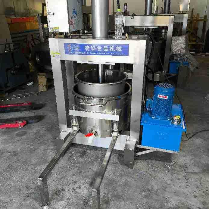 凌科LY-200液压压榨脱水机适应性强操作简单适合腌制黄瓜条