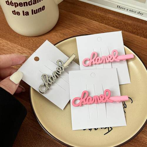 Small Fragrant Wind Pink Line Clip with Broken Hair the Side