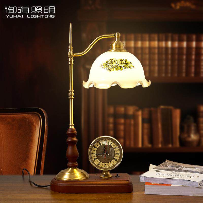 欧式现代简约轻奢卧室床头客厅书房电视柜玻璃罩钟表装饰阅读台灯