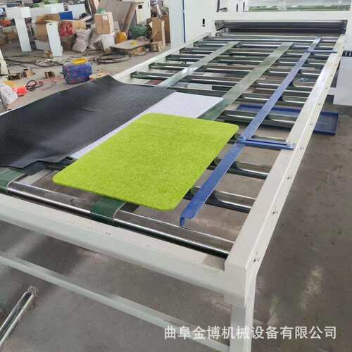 聚氨酯纤维板复合效果 隔音板橡塑板平贴机 震隔音垫贴合设备