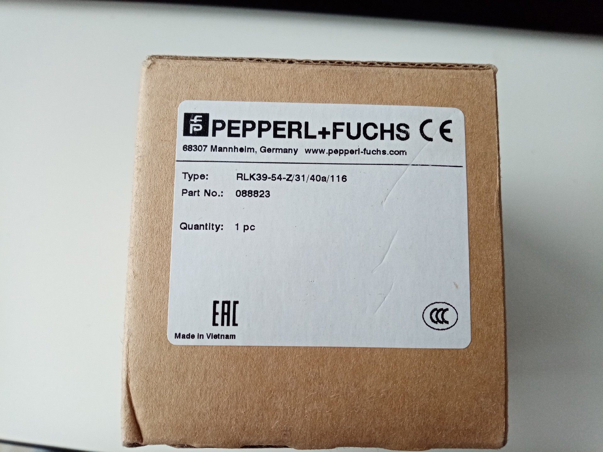 P+F倍加福光电传感器RLK39-54-Z/31/40A/1