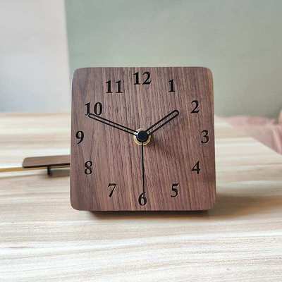 台钟简约台式客厅钟表桌面静音现代摆放家用卧室实木批发座钟