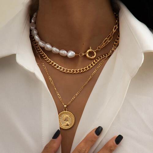 Goth Baroque Pearl Coin Portrait Pendant Necklace for Women