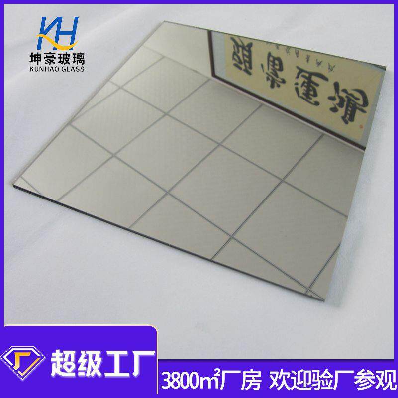 生产4mm 5mm 6mm银镜 无铜环保镜 超白镜等各化妆镜玻璃卫浴镜