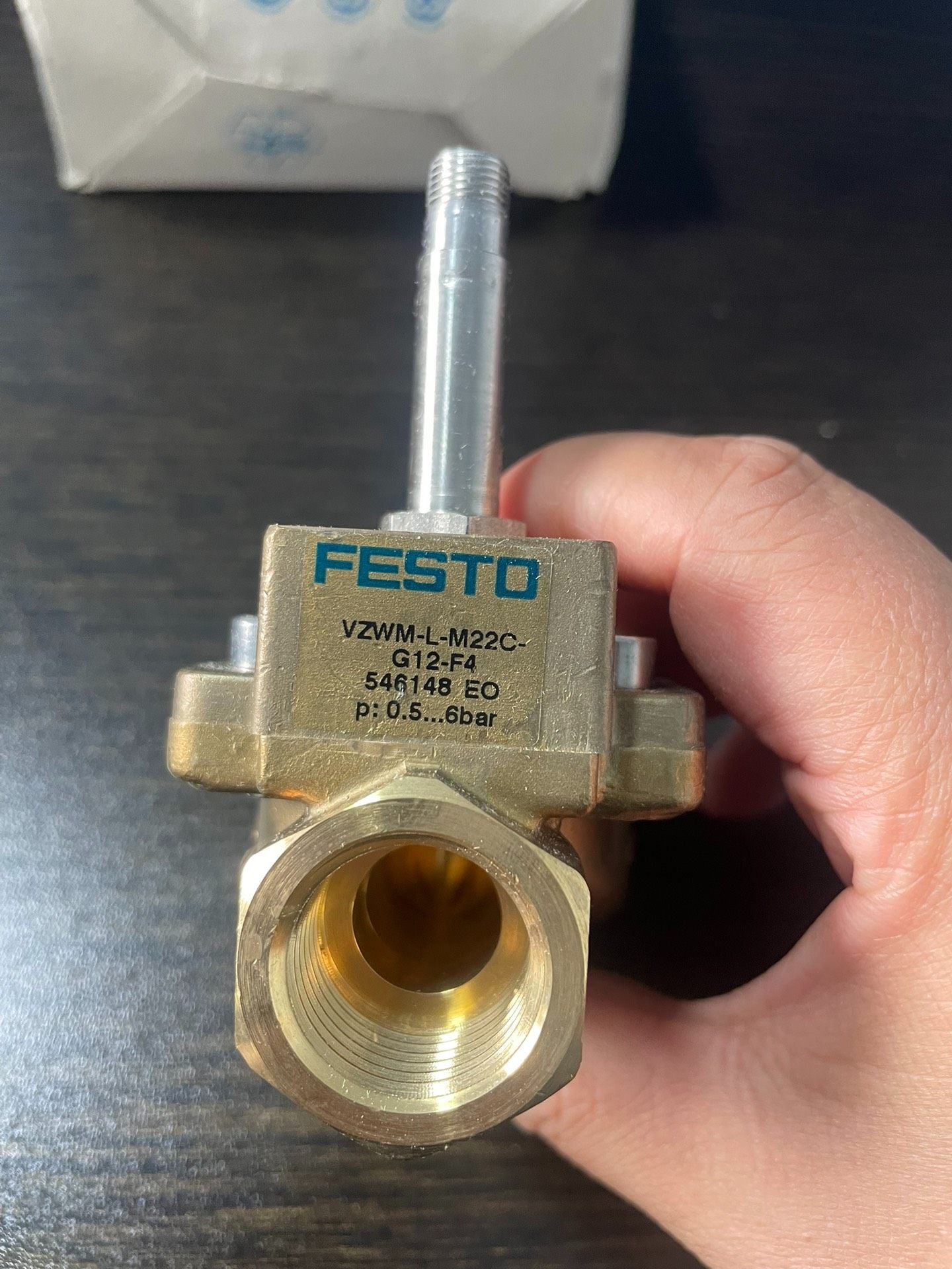 FESTO费斯托电磁阀VZWM-L-M22C-G12-F4