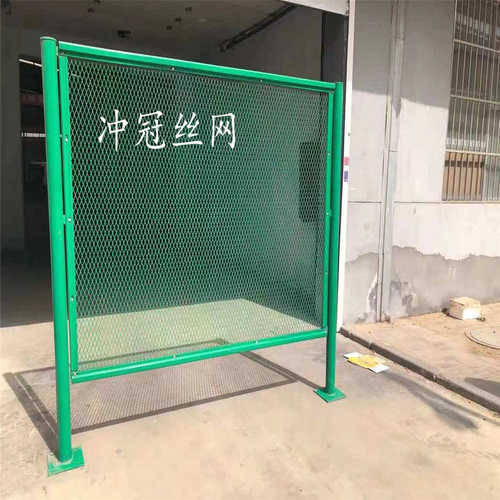 防护栏梁网高速公路网桥网防防眩防眩桥梁批发网抛高速公路厂家
