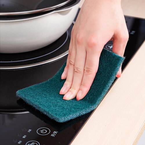 Sand-containing scrubbing sponges for kitchen use, ideal for