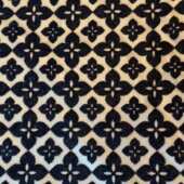 材服饰软装 0.8拉毛底半PU人造革植绒 四叶草花纹箱包鞋 皮革面料