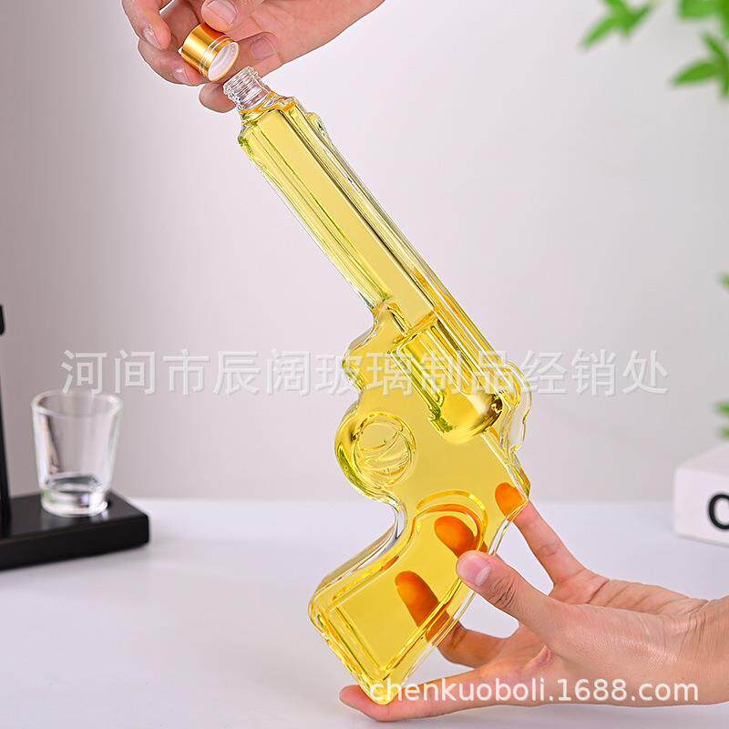 器厂家瓶直销玻璃随机醒酒威士忌倒器套装支持定制酒枪型玻璃酒套