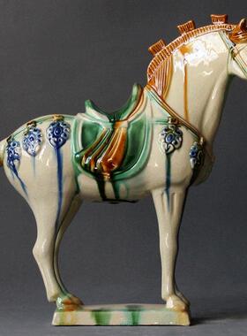 唐三彩马三花高樱马陶瓷马工艺品摆设件家居具饰马到成功旺财