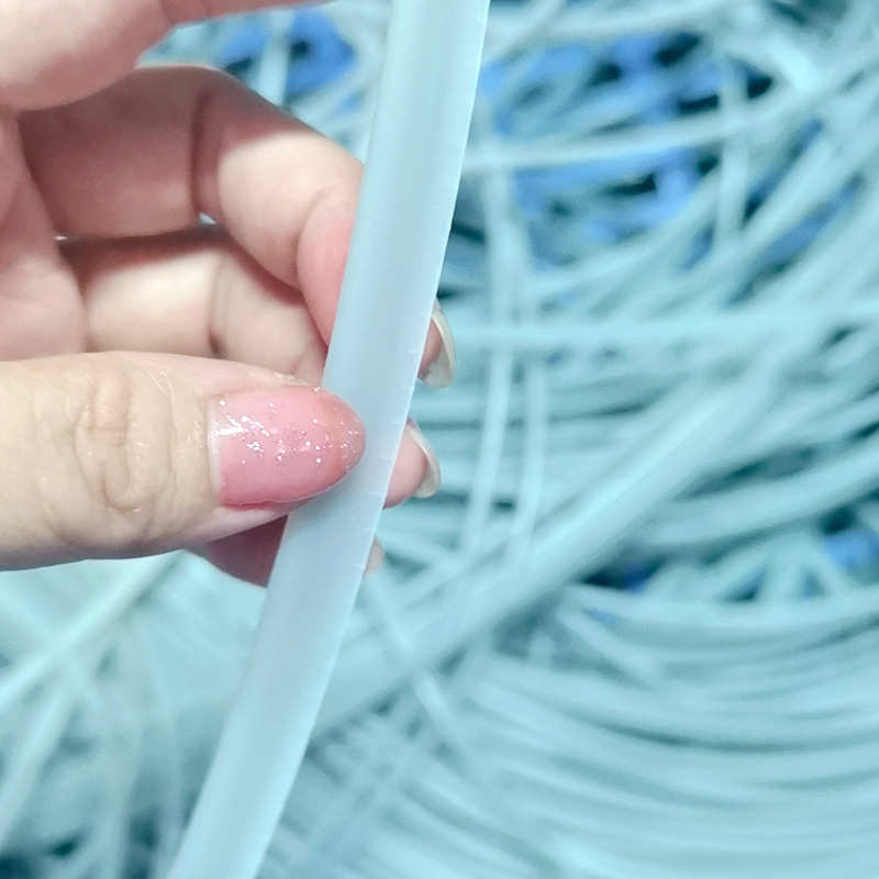 厂家供应 彩色T骨 手袋箱包胶骨 P型骨 T型骨 拉骨条包边骨 嵌条