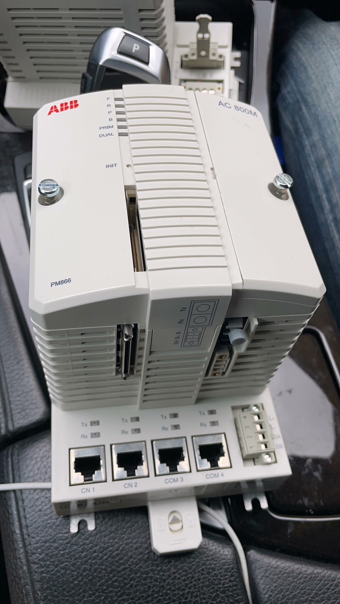 ABB PM866K01 原装 余货 成色很新 有需可联系议