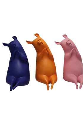 现代简约小猪动物摆件客厅电视柜样板房酒店家居创意软装饰品