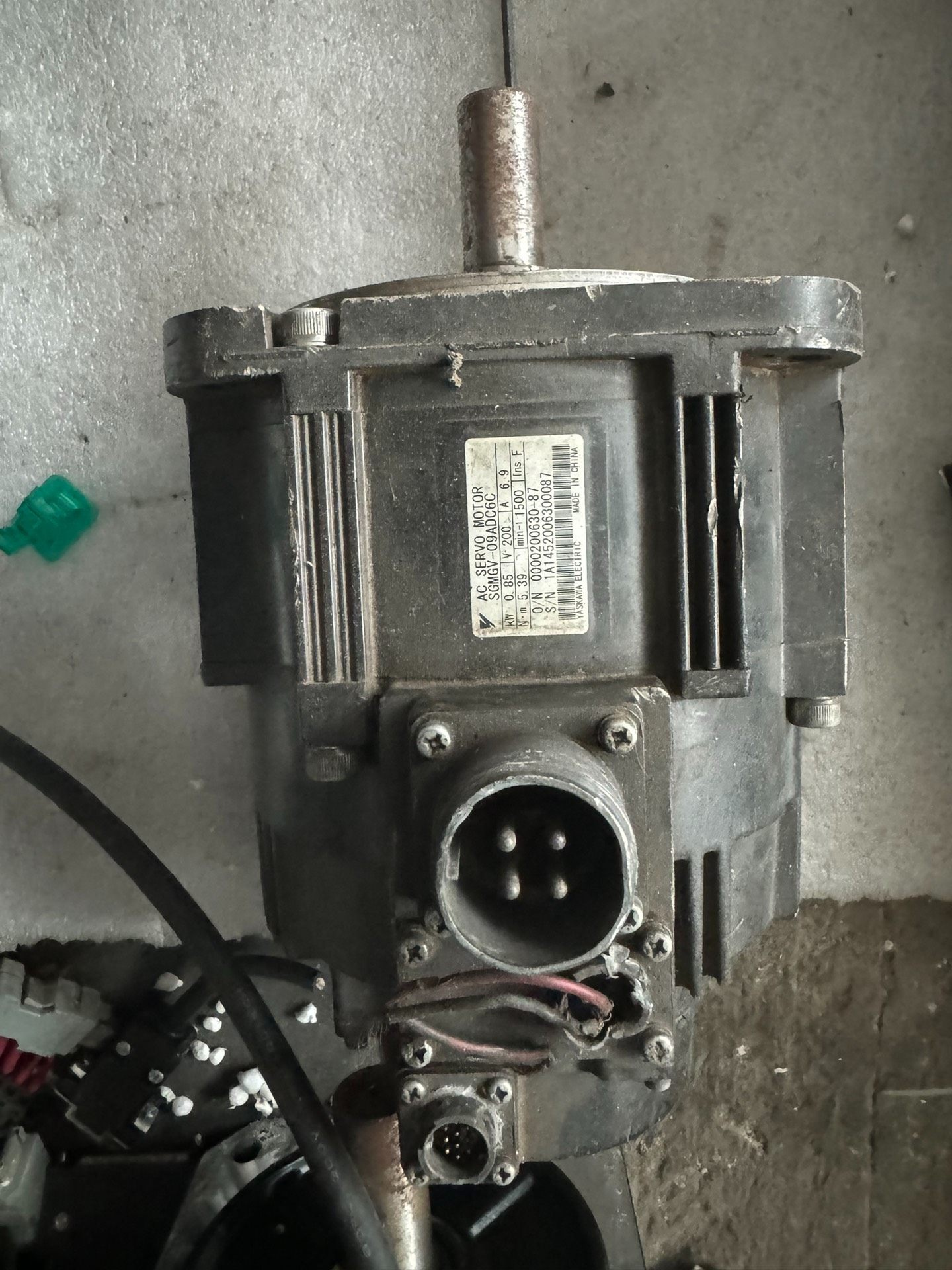 安川电机 SGMGV-09ADC6C 拆机包好 实图拍 不包